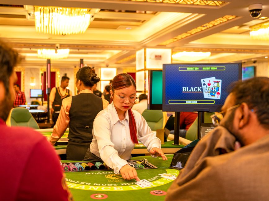 The Ultimate Guide to Casino Slots: How to Win Big