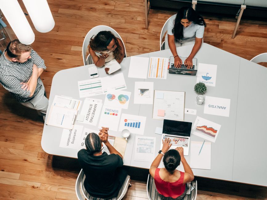 The Essential Guide to Choosing the Right Marketing Agency