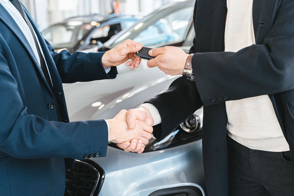 The Essential Guide to Car Keys: Types, Security, and Maintenance