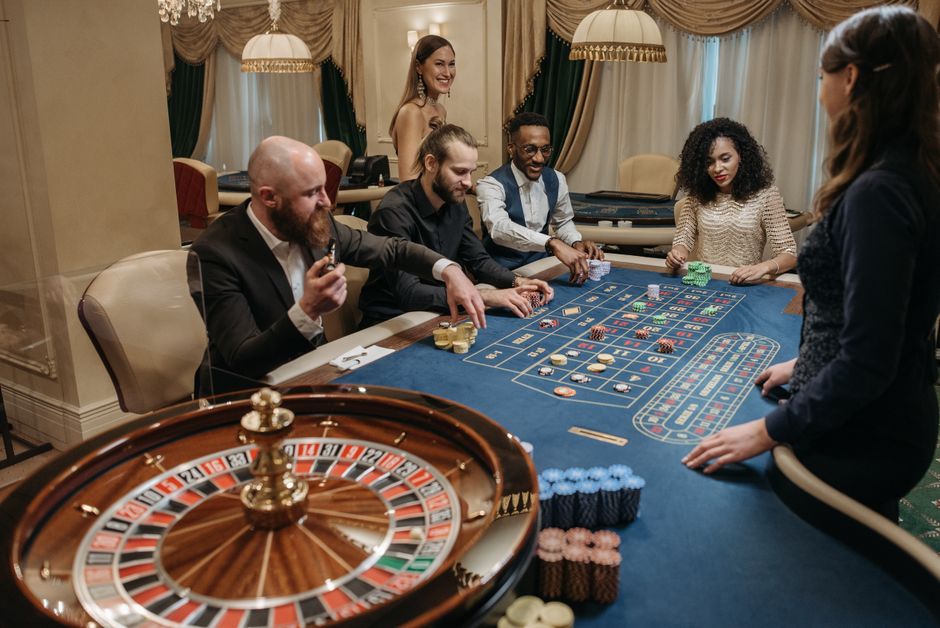Exploring the Thrills of Casino Slots: A Guide for Enthusiasts