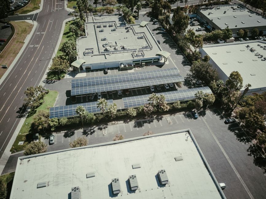 La Revolución de los Paneles Solares Industriales en la Energía Renovable