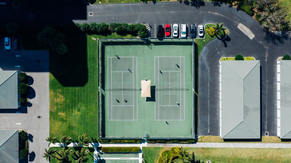 Descubre las mejores opciones de alquiler de pistas de tenis