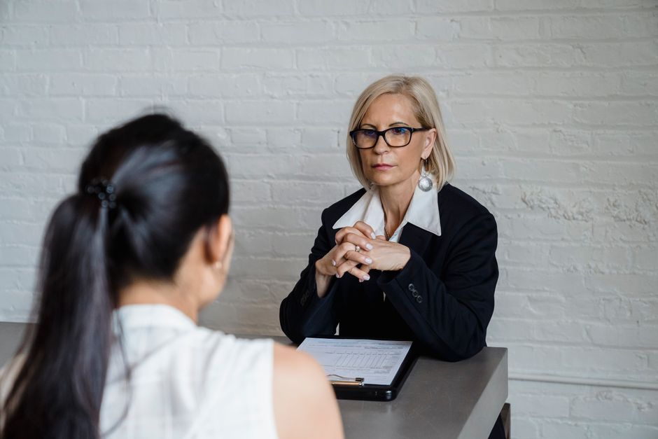 Navigating the Complex World of Executive Recruitment Firms