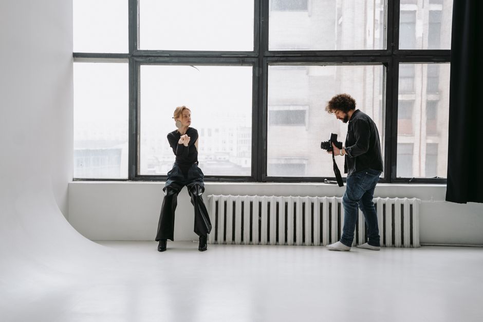 The Essential Guide to Commercial Photography: Capturing Business Success